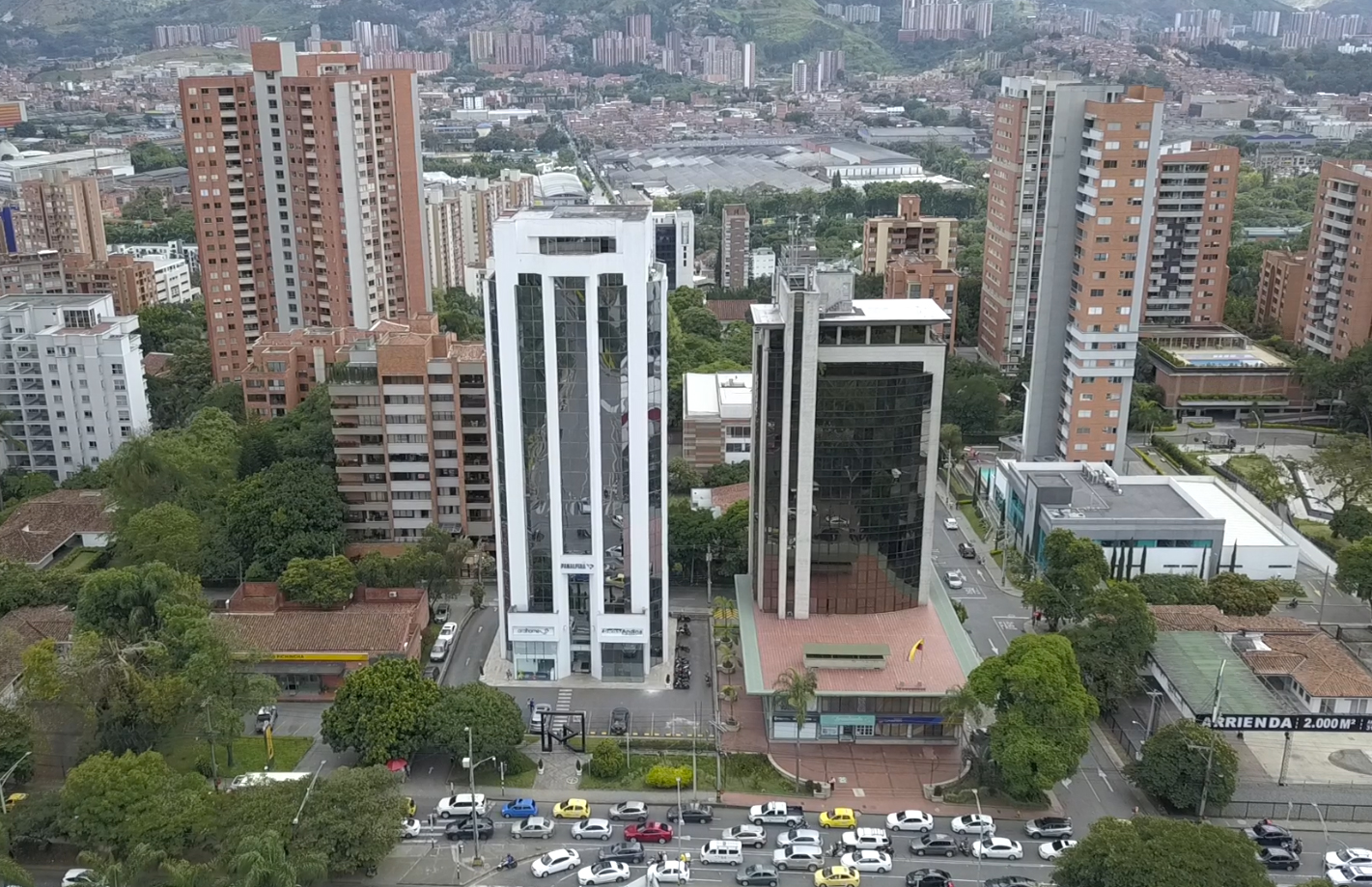 Edificio Panalpina | Sede insumos para la confección en Medellín